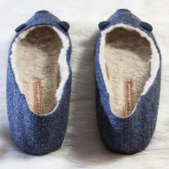 Marc by Marc Jacobs Sherpa Lined Mouse Slippers - Picture 5 of 8